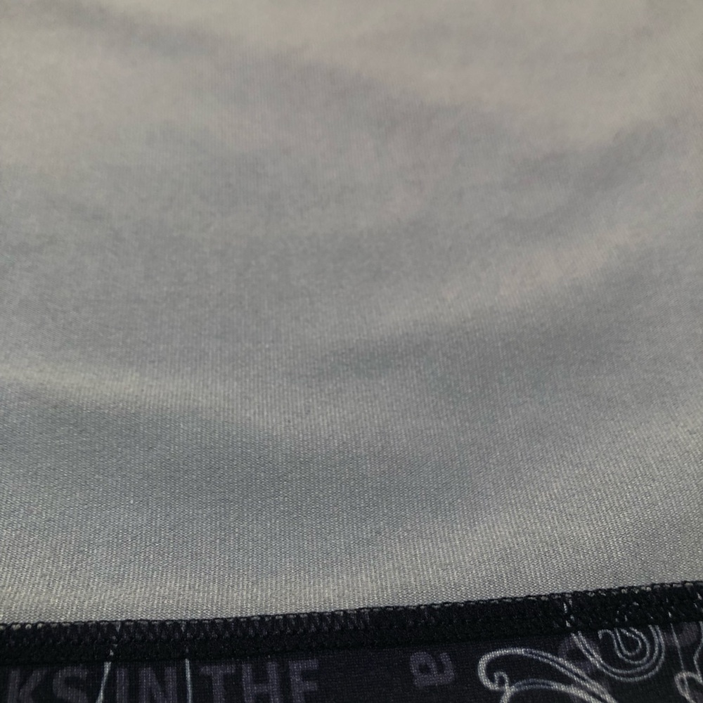 Lululemon Blue Work Out Tank Top EUC - Picture 13 of 14